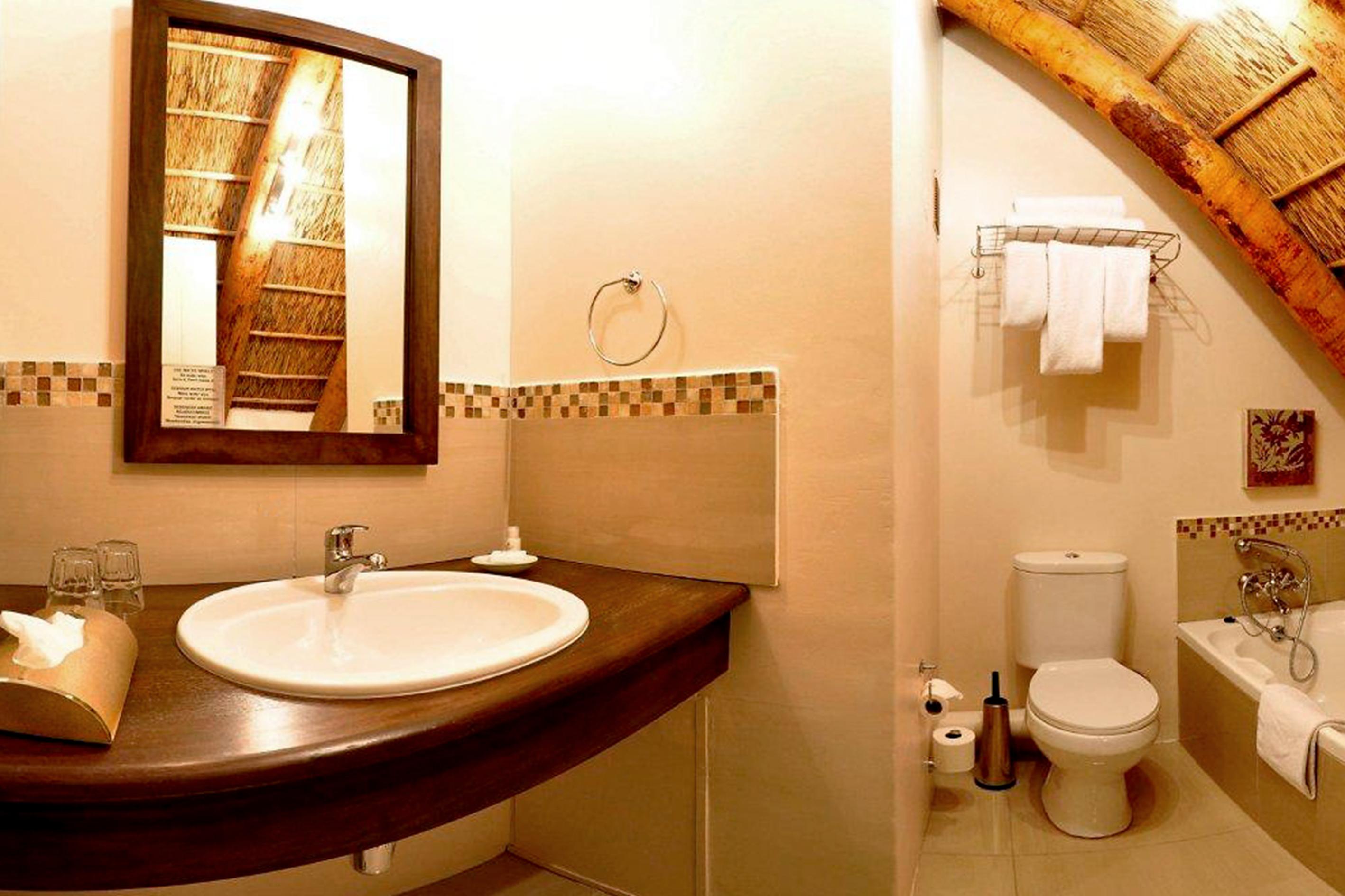 Oakhurst Hotel George Buitenkant foto