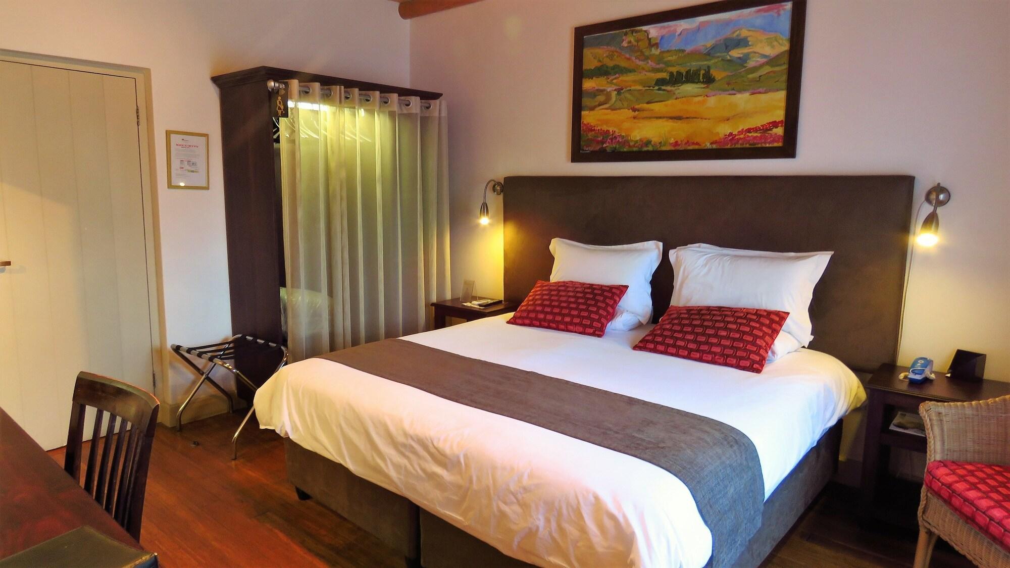 Oakhurst Hotel George Buitenkant foto