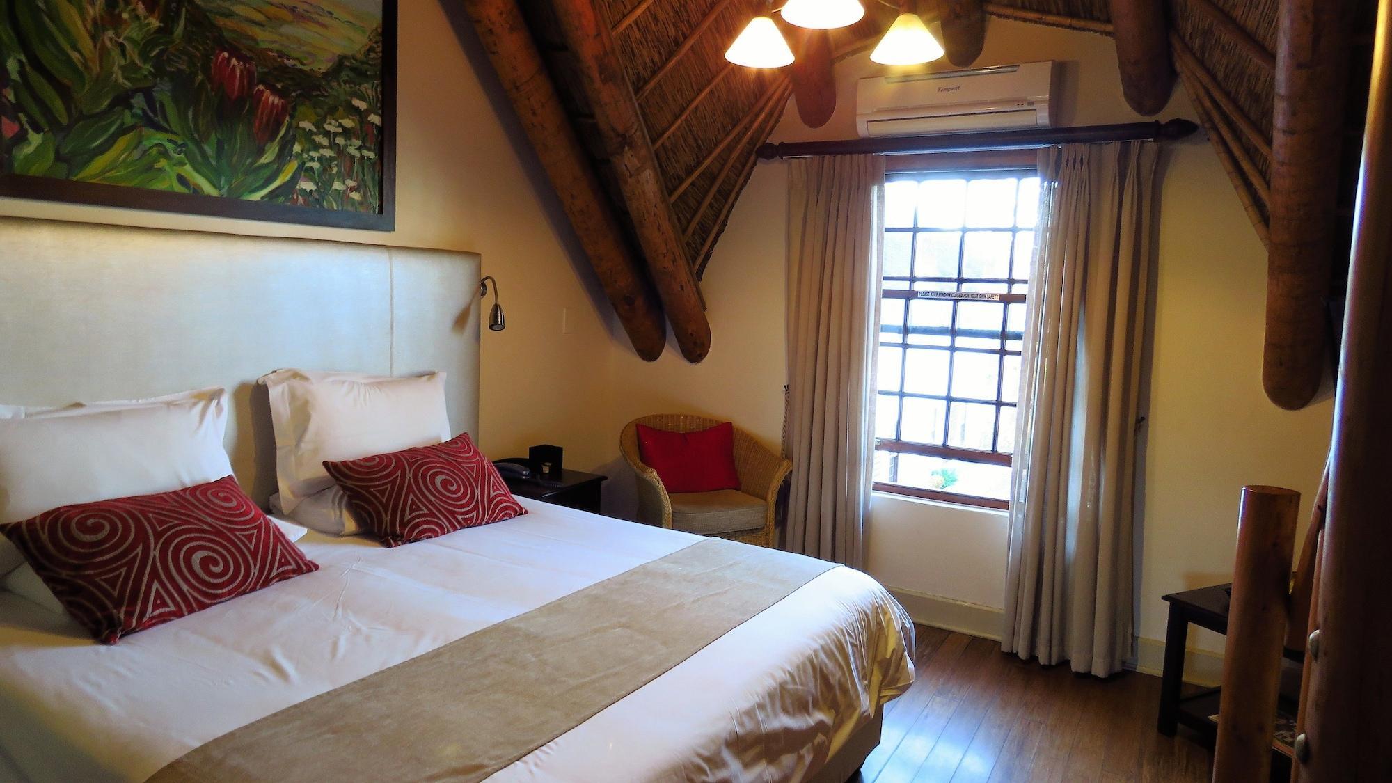 Oakhurst Hotel George Buitenkant foto