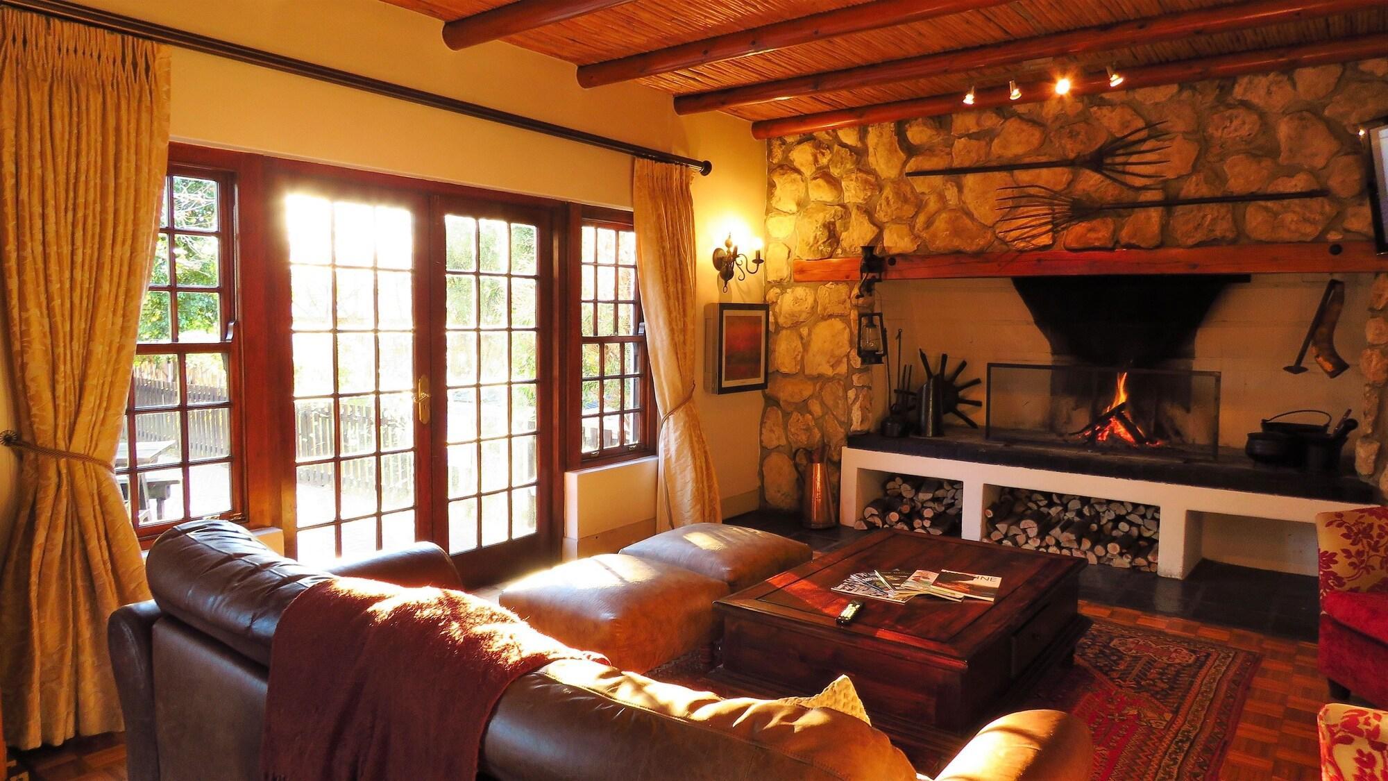 Oakhurst Hotel George Buitenkant foto