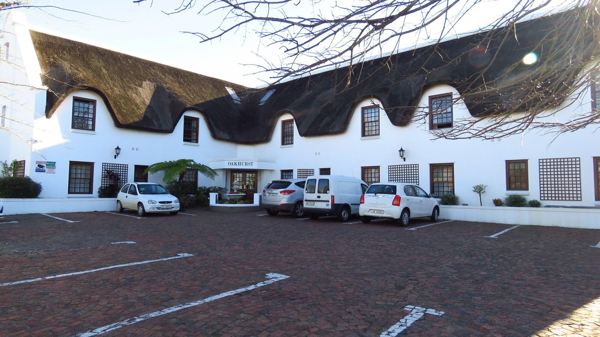Oakhurst Hotel George Buitenkant foto