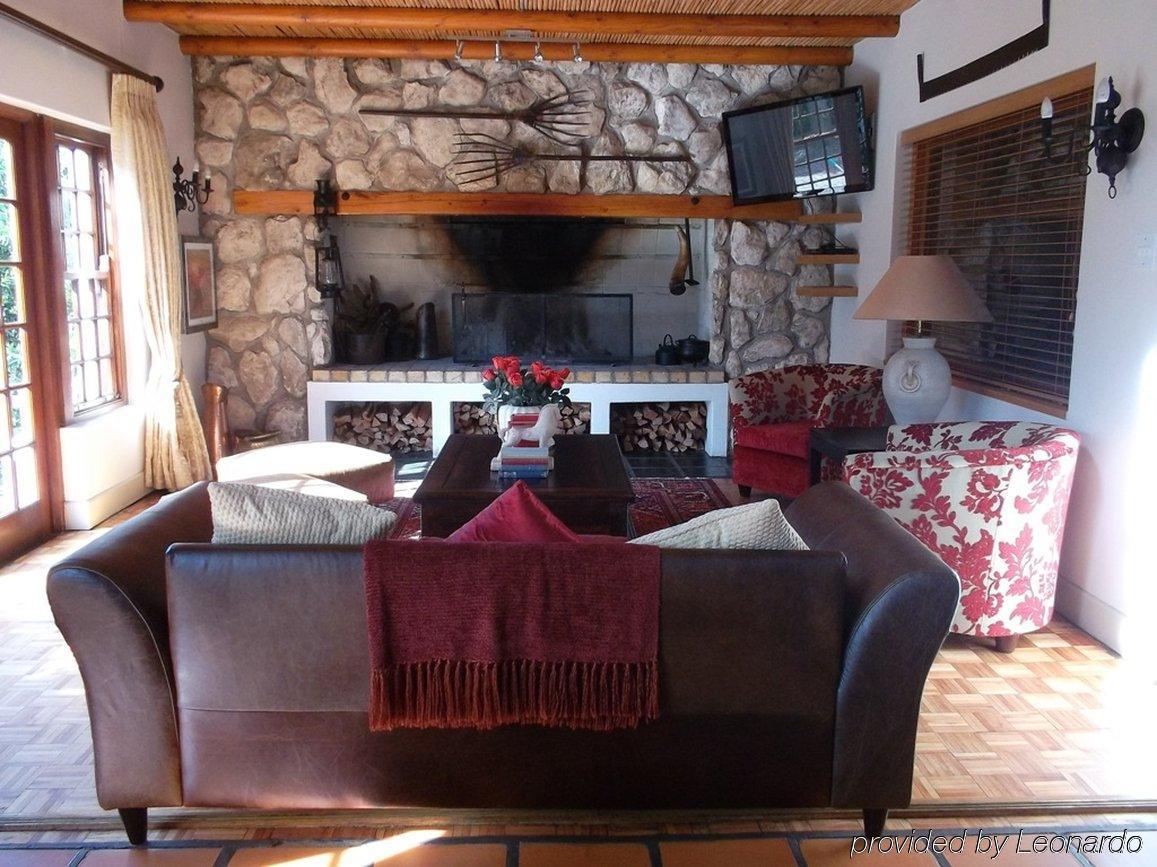 Oakhurst Hotel George Buitenkant foto