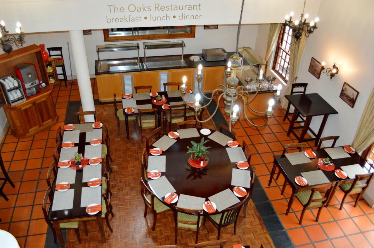 Oakhurst Hotel George Buitenkant foto